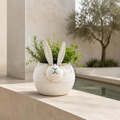 Plantermuse Rustic Distressed Bunny Metal Planter